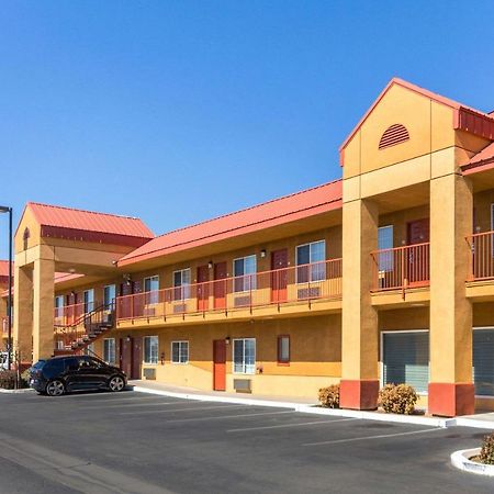 Quality Inn Fresno Near University Extérieur photo