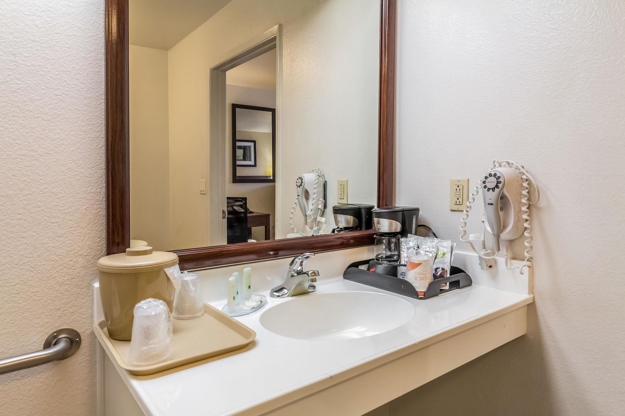 Quality Inn Fresno Near University Extérieur photo