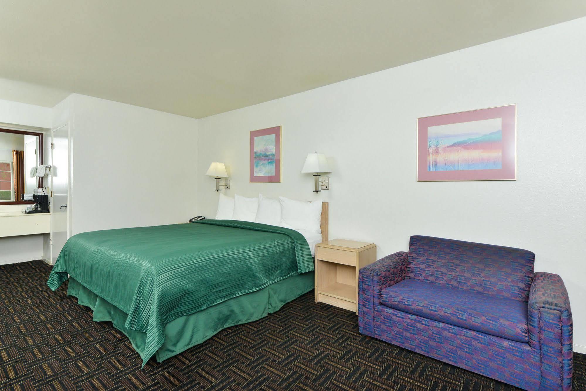 Quality Inn Fresno Near University Chambre photo